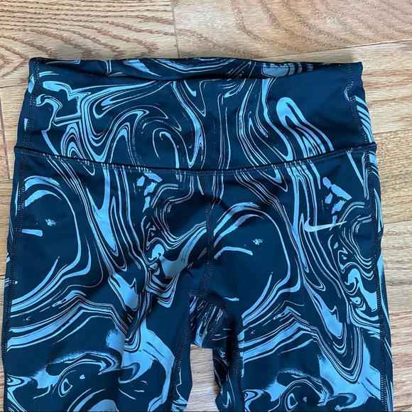 Nike Running Leggings - Picture 4 of 8